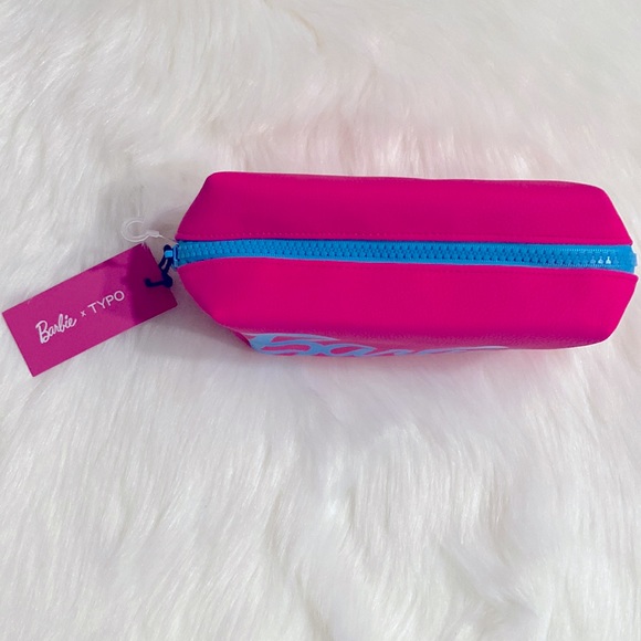 Barbie x Typo Barbie Cosmetic Bag NWT Excellent Condition - Picture 5 of 10